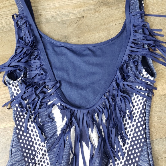 🆕️ Rip Curl | Navy Tribal One Piece Swimsuit - Picture 5 of 7